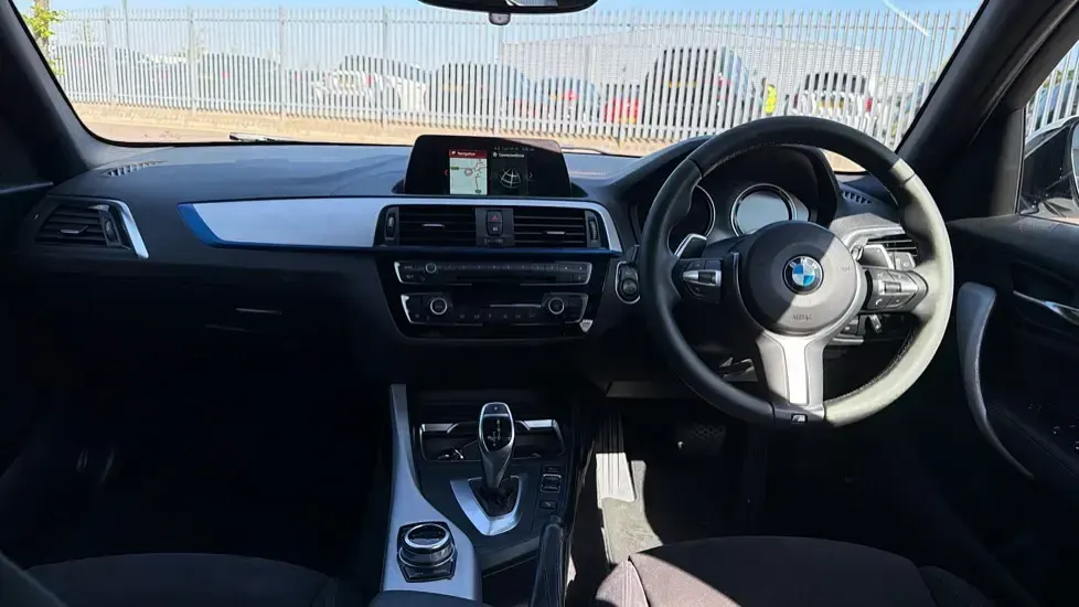 Used BMW 120 M Sport 187 HP (137 kW) 2017 White Hatchback