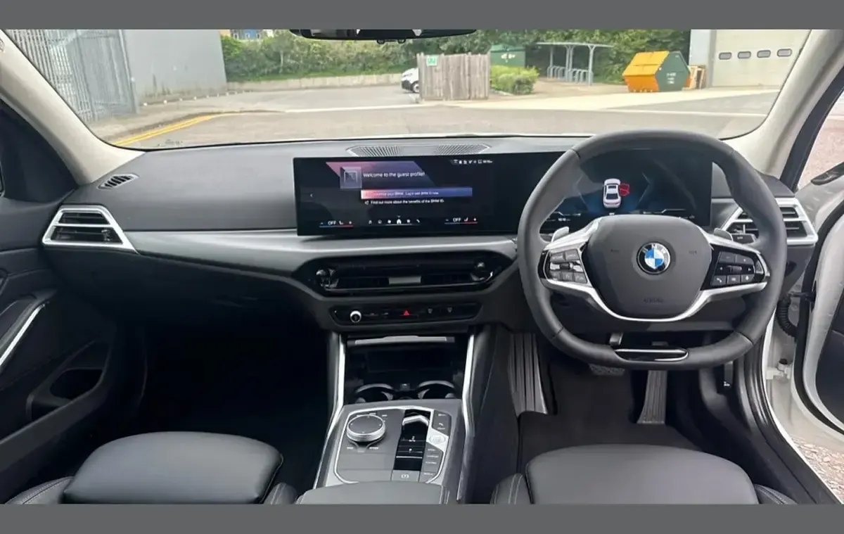 Used BMW 320 Sport Line 184 HP (135 kW) 2026 Alpine white Sedan