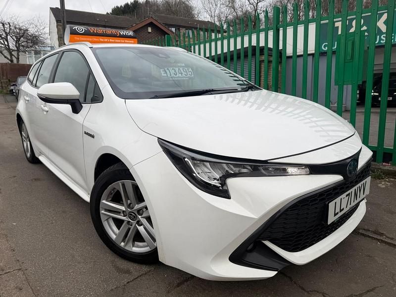 Used Toyota Corolla 2022 White Estate