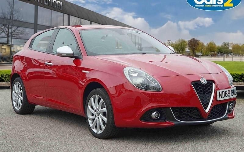Used Alfa Romeo Giulietta Super 120 HP (88 kW) 2020 Red Hatchback