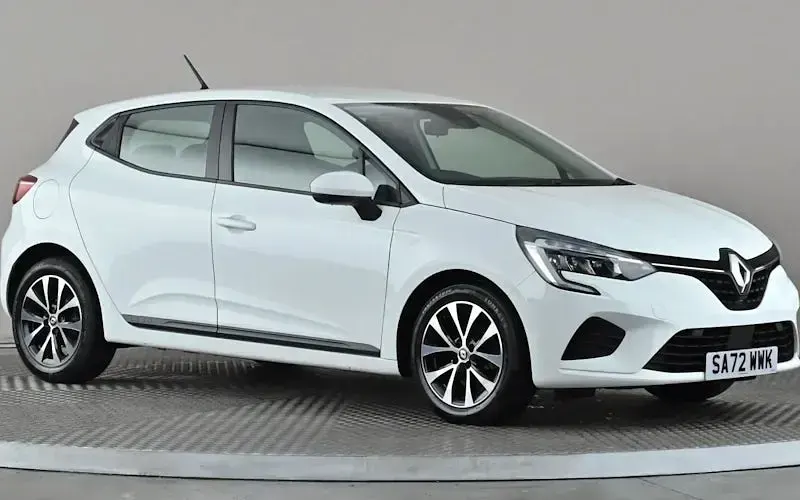 Used Renault Clio Iconic 90 HP (66 kW) 2022 Hatchback