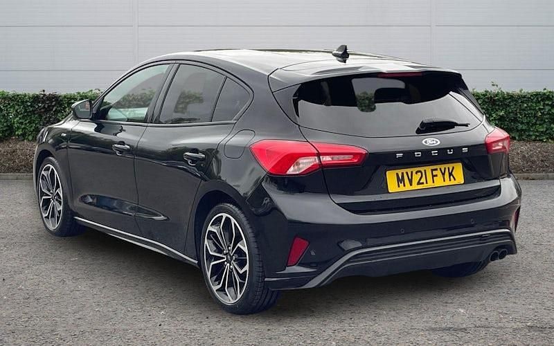 Used Ford Focus ST-Line X 125 HP (91 kW) 2021 Black Hatchback