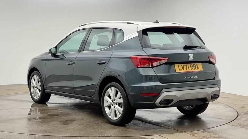 Used Seat Arona Xperience 110 HP (80 kW) 2022 Green SUV