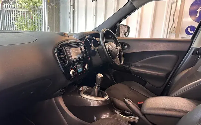 Used Nissan Juke S 110 HP (80 kW) 2019 Black SUV