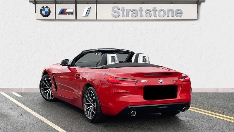 Used BMW Z4 Sport Line 194 HP (142 kW) 2022 Red Cabriolet