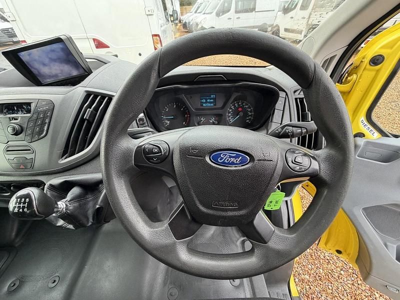 Used Ford Transit 100 HP (73 kW) 2016 Yellow Cabriolet