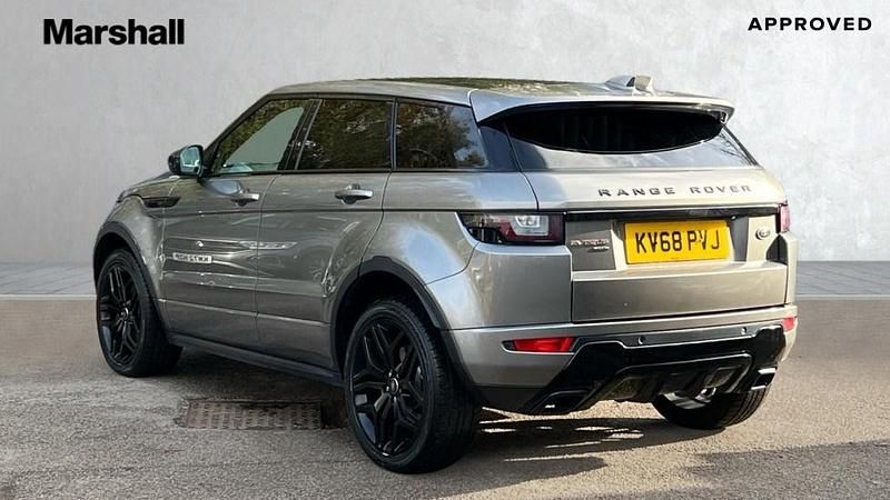 Used Land Rover Range Rover evoque HSE Dynamic 180 HP (132 kW) 2018 Premium metallic  silicon silver Estate