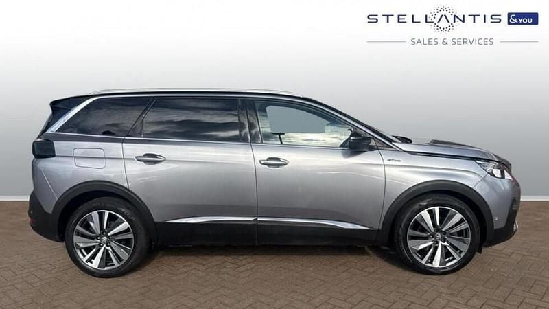 Used Peugeot 5008 Premium 129 HP (94 kW) 2019 Grey SUV