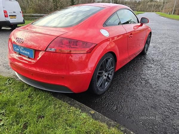Used Audi TT S-Line 200 HP (147 kW) 2010 Red Coupe