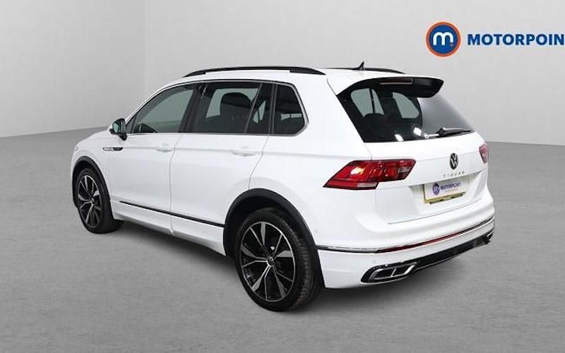 Used VW Tiguan R-line 150 HP (110 kW) 2023 White SUV