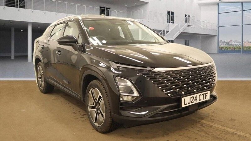 Black Used 2024 Omoda 5 SUV | £18,999 - Image 1/4