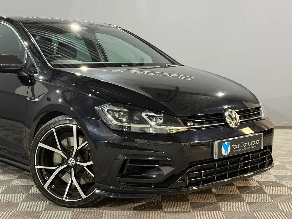 Used VW Golf VII R 300 HP (220 kW) 2020 Black Hatchback