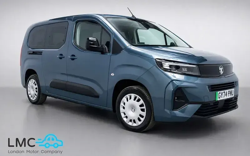 Used Vauxhall Combo Design Edition 100 kW (136 HP) 2024 MPV