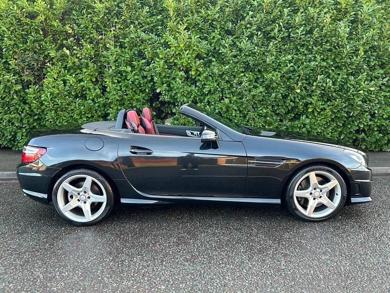 Used Mercedes SLK200 AMG 184 HP (135 kW) 2013 Black Cabriolet