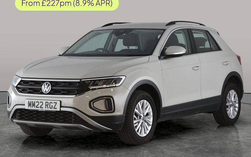 Used VW T-Roc Life 110 HP (80 kW) 2024 SUV