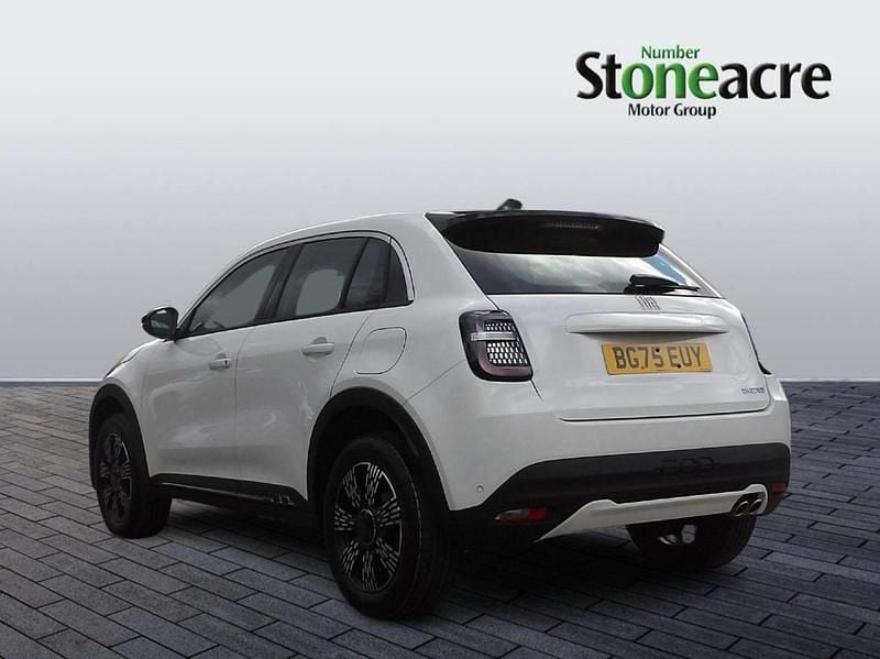 New Fiat 600 136 HP (100 kW) 2025 White Hatchback