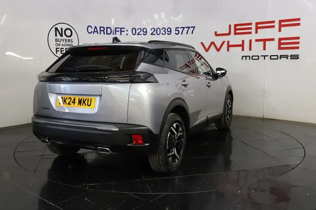 Used Peugeot 2008 Allure 100 HP (73 kW) 2024 Grey SUV