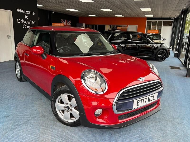 Red Used 2017 Mini Cooper D Hatch Hatchback | £7,999 (Fair price) - Image 1/4