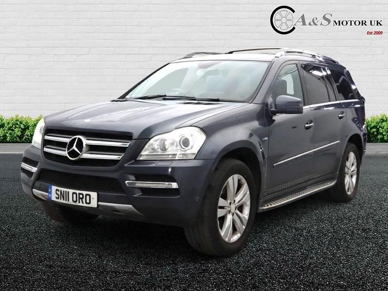 Grey Used 2011 Mercedes GL350 SUV | £8,995 - Image 1/4