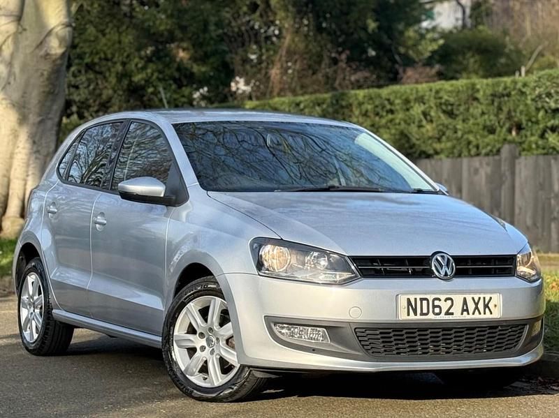 Used VW Polo Match 60 HP (44 kW) 2012 Silver Hatchback