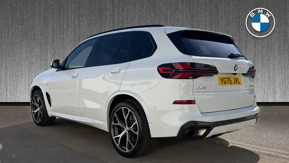 Used BMW X5 M Sport 294 HP (216 kW) 2025 White SUV