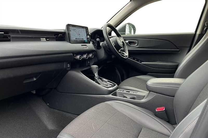 Used Honda HR-V Advance 131 HP (96 kW) 2022 Grey SUV