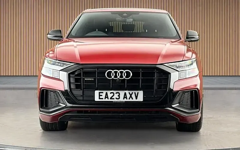Used Audi Q8 Black Edition 286 HP (210 kW) 2023 Red SUV