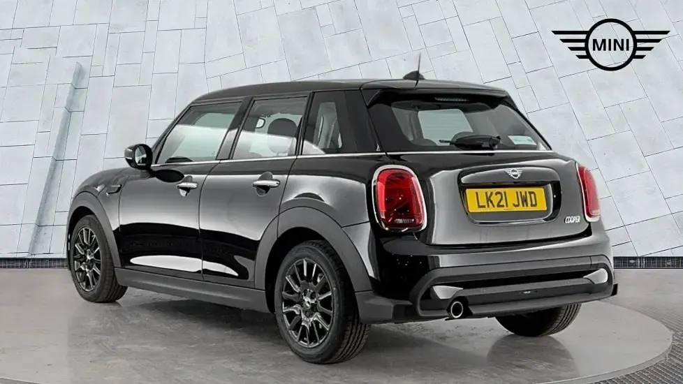 Used Mini Cooper Classic 136 HP (100 kW) 2021 Grey Hatchback