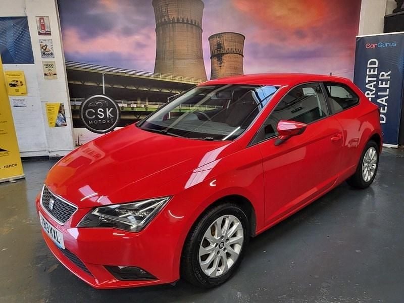 Red Used 2013 Seat Leon SE Technology Hatchback | £3,990 (Fair price) - Image 1/3