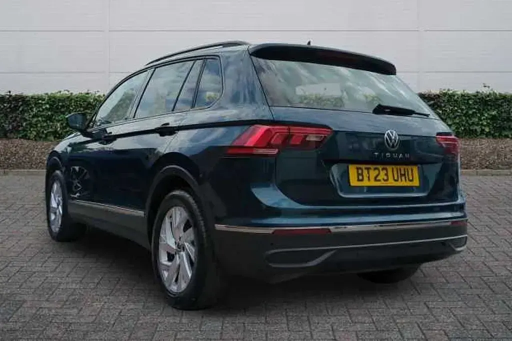 Używany VW Tiguan 150 KM (110 kW) 2023 SUV