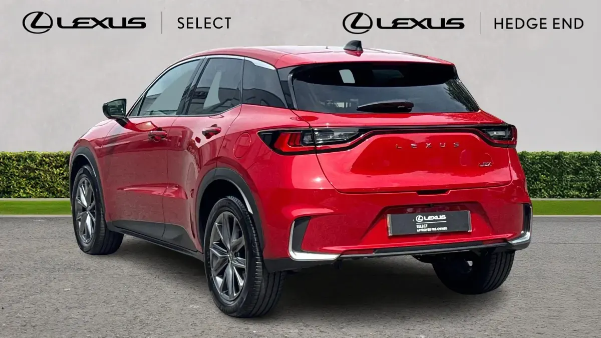 Used Lexus LBX 136 HP (100 kW) 2025 Ruby red SUV