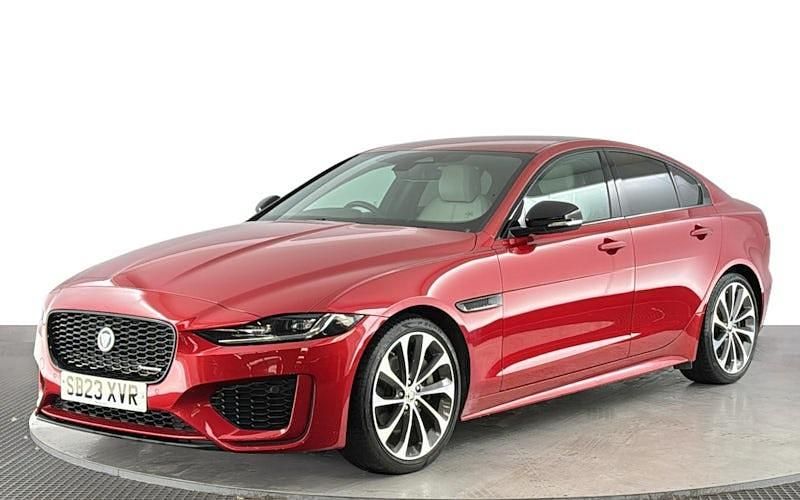 Begagnad Jaguar XE R-Dynamic 204 HK (150 kW) 2023 Sedan