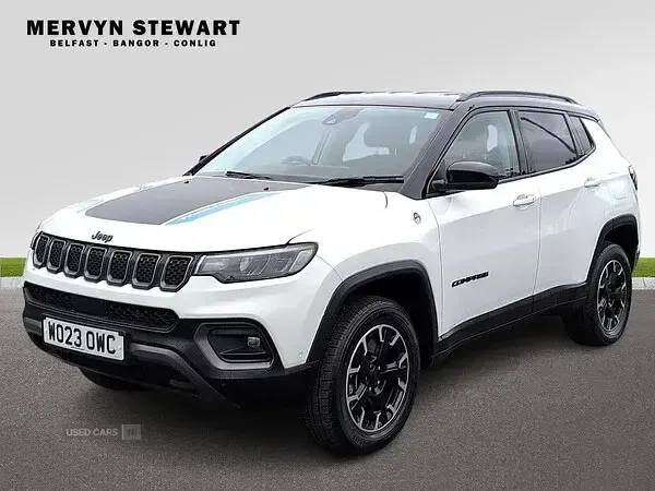 Used Jeep Compass Trailhawk 2023 White/black SUV