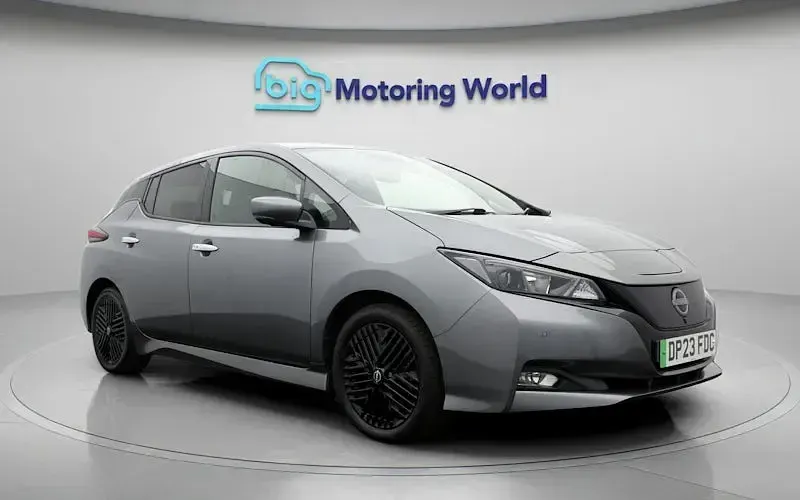 Used Nissan Leaf N-Connecta 110 kW (150 HP) 2025 Hatchback