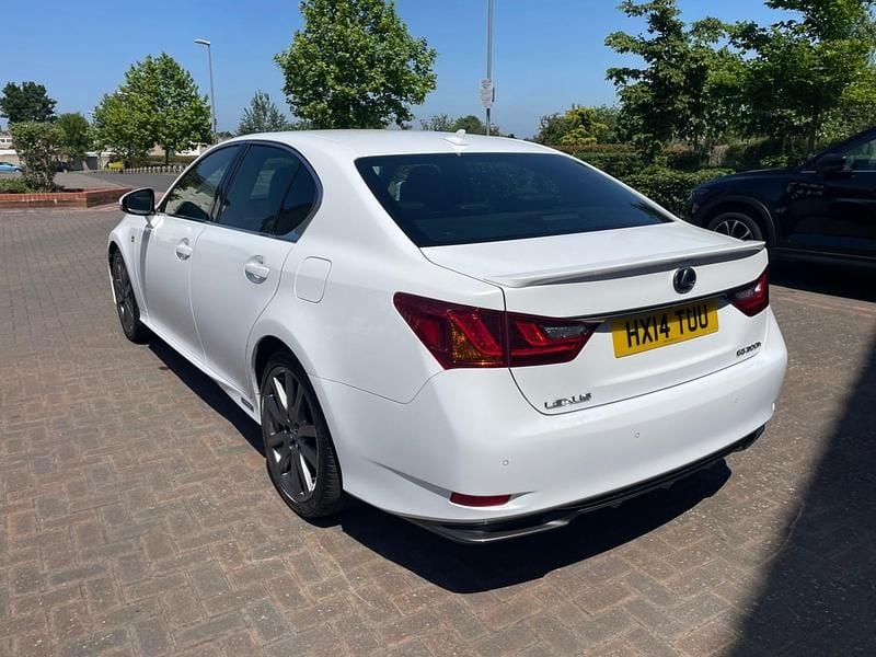 Used Lexus GS300h Sport Line 223 HP (164 kW) 2014 White Sedan