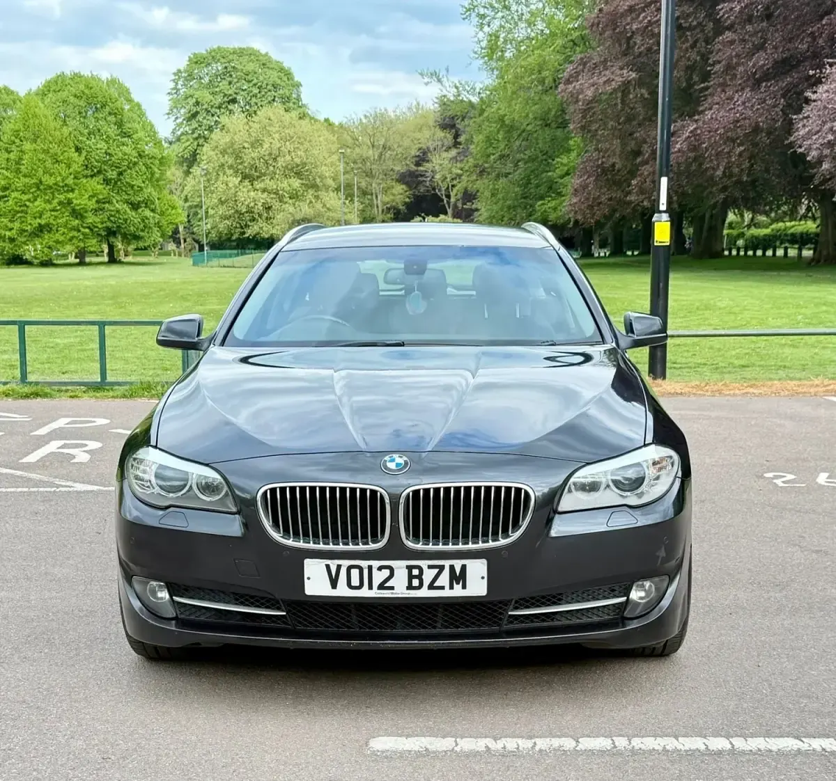 Begagnad BMW 520 2012 Grå Kombi