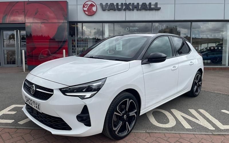 White Used 2022 Vauxhall Corsa Edition Hatchback | £12,883 (Fair price) - Image 1/4