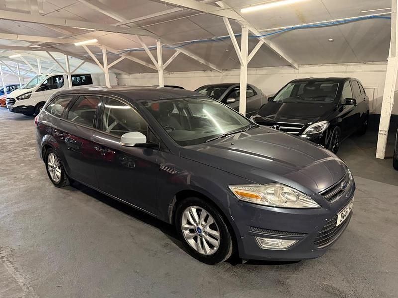Second-hand Ford Mondeo Zetec 2011 Gri Break