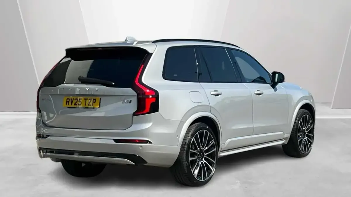 Used Volvo XC90 Ultra 247 HP (181 kW) 2025 SUV