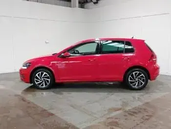 Used VW Golf VII Match 115 HP (84 kW) 2019 Red Hatchback