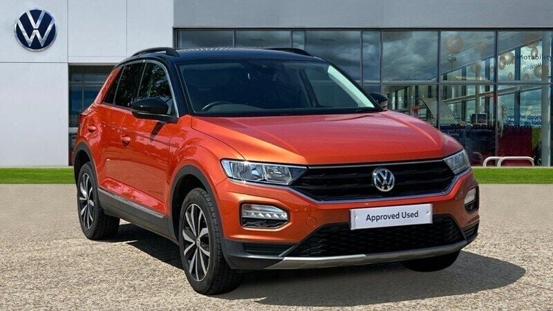 Orange Used 2019 VW T-Roc Design SUV | £16,385 (Fair price) - Image 1/4