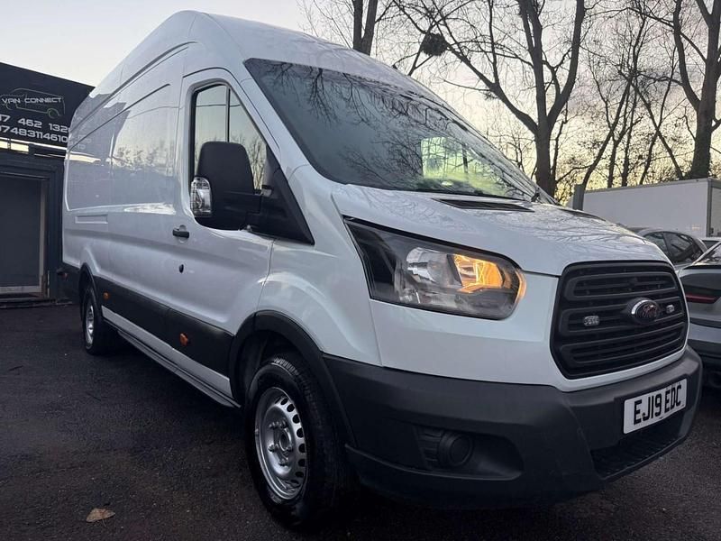 Used Ford Transit 130 HP (95 kW) 2019 White Van