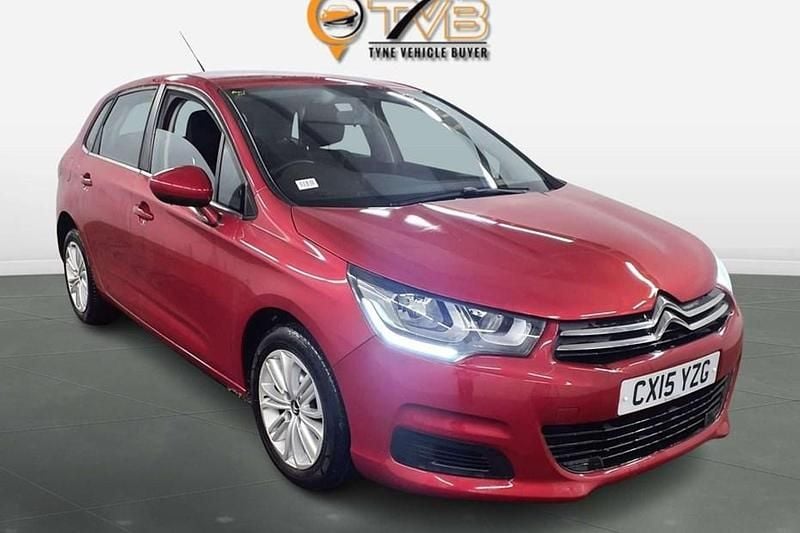 Red Used 2015 Citroën C4 Feel Hatchback | £5,495 (Fair price) - Image 1/1