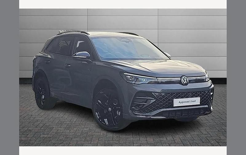 Grey Used 2025 VW Tiguan R-line SUV | £36,250 (Expensive) - Image 1/3
