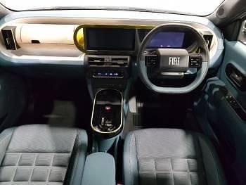 New Fiat Grande Panda La Prima 110 HP (80 kW) 2025 White Hatchback