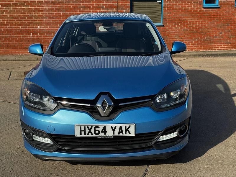 Used Renault Mégane III Dynamique 110 HP (80 kW) 2014 Blue Hatchback
