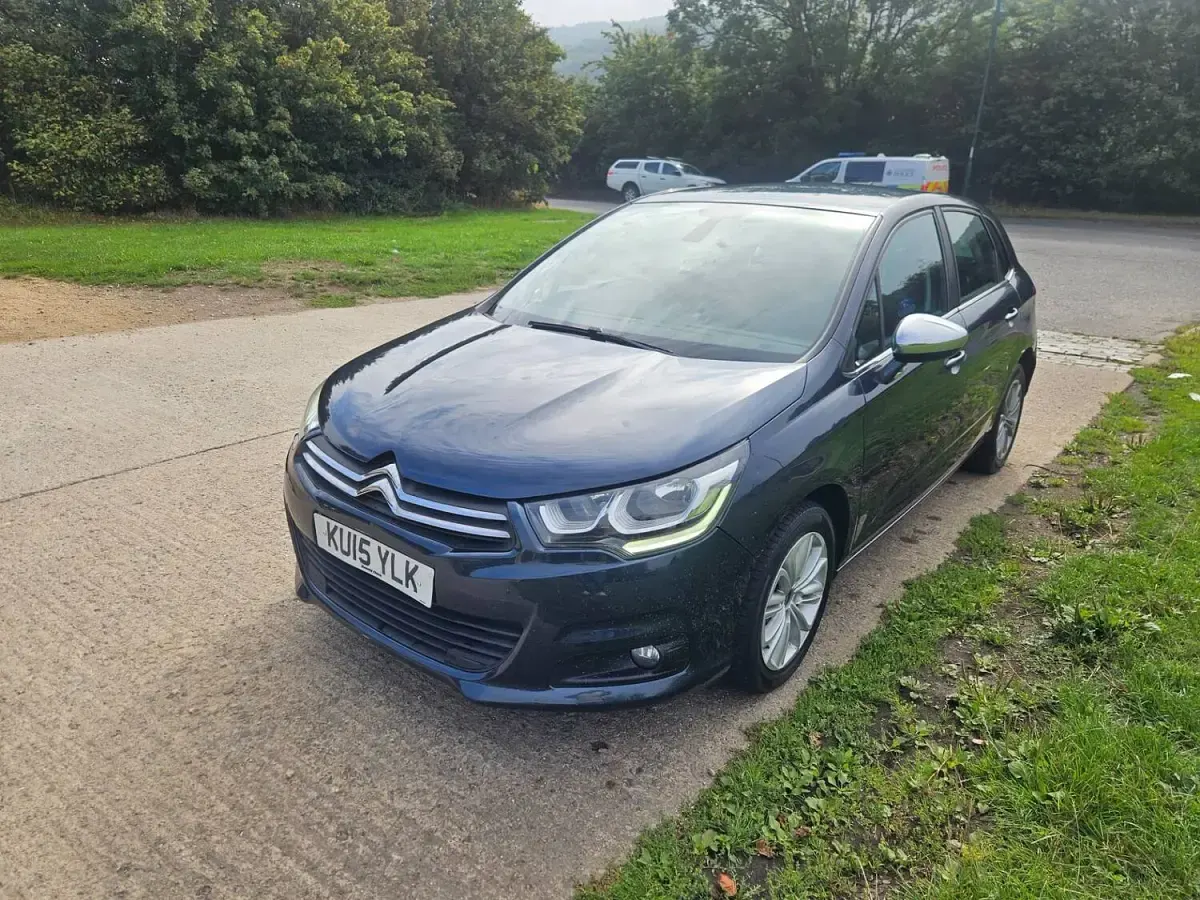 Used Citroën C4 Flair 2015 Blue Hatchback