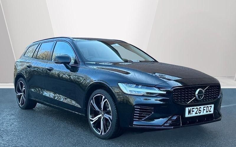 Used Volvo V60 Ultra 455 HP (334 kW) 2025 Black Estate