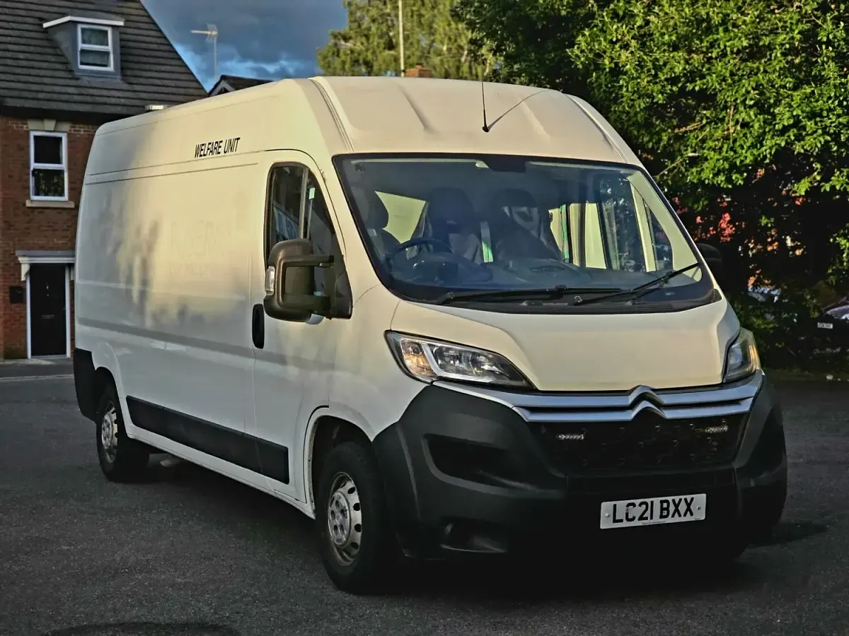 Used Citroën Relay 140 HP (102 kW) 2021 White Van