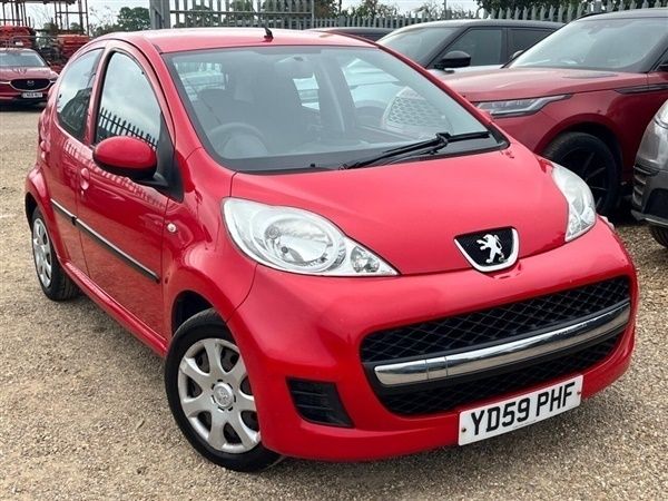 Red Used 2009 Peugeot 107 Hatchback | £1,499 (Fair price) - Image 1/1